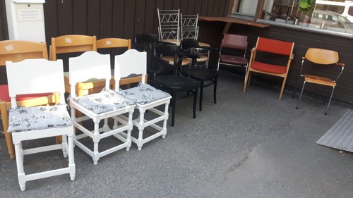 Stolar till salu